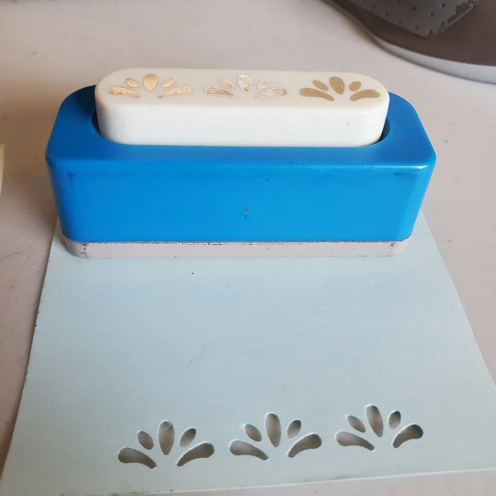 All Night Media Triple Floral Fan Border Paper Punch Blue White Craft Tool